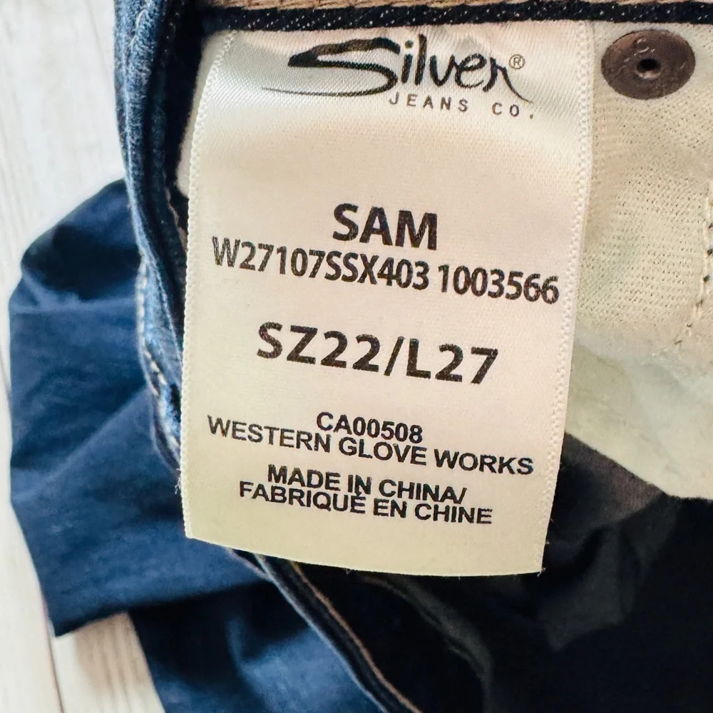 Silver Sam Factory Distressed Jeans Size 22